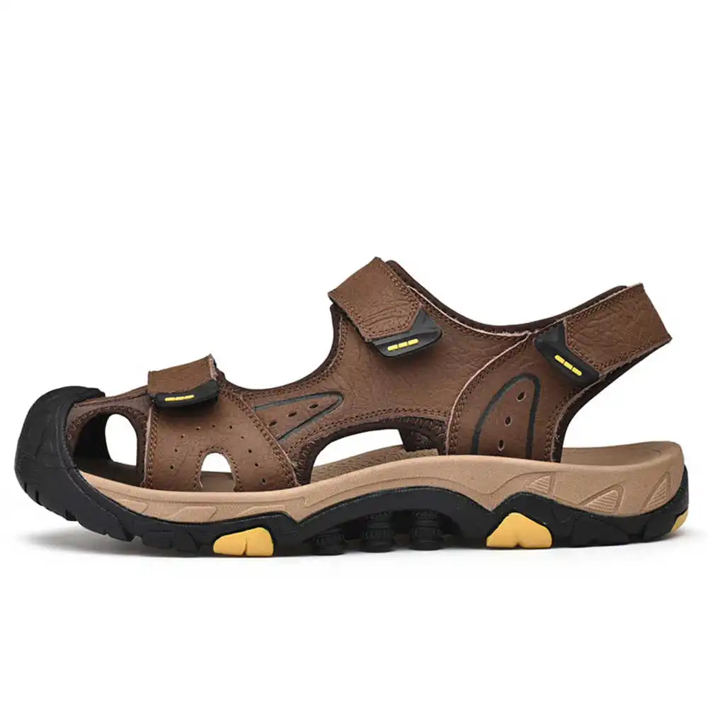Zapatillas de agua de piel de  - Luxury Lifestyle Hospitality reseña y precio
