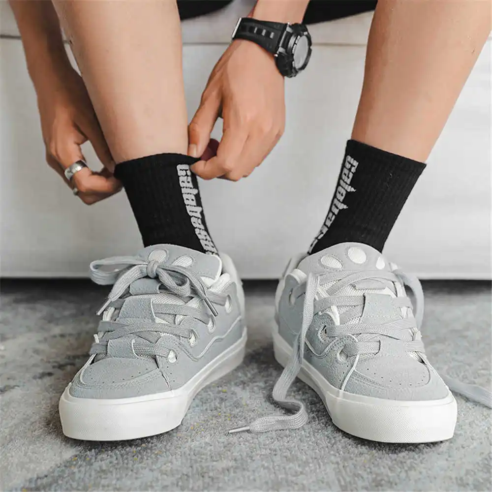 Con cordones, zapatos escolare - Luxury Lifestyle Goods reseña y precio